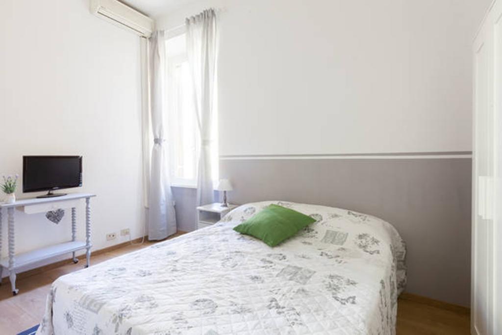 Domus Merulana Bed And Breakfast Roma Oda fotoğraf